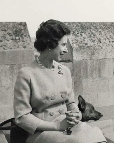 H.M Queen Elizabeth II ，1962