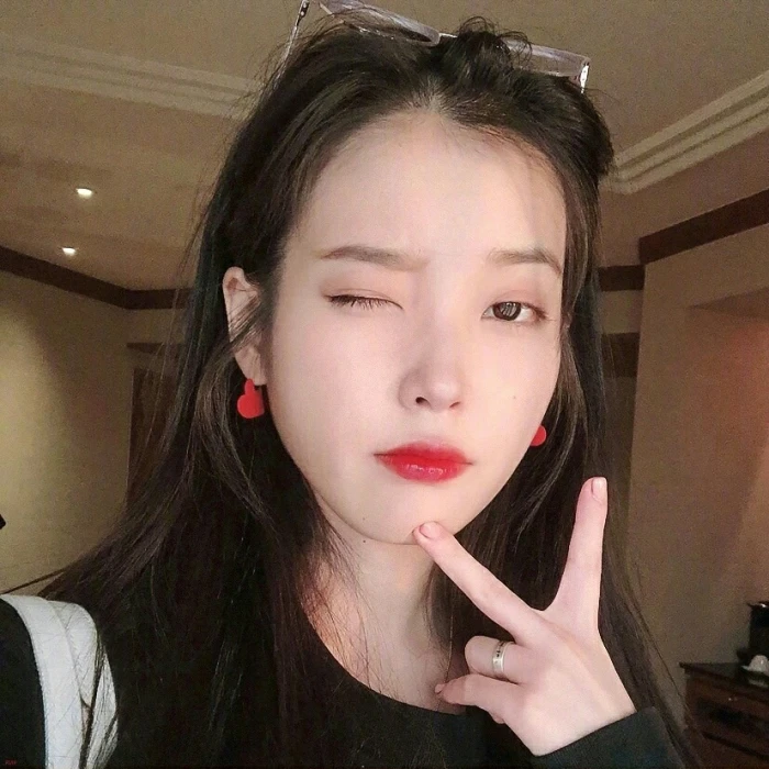IU女头