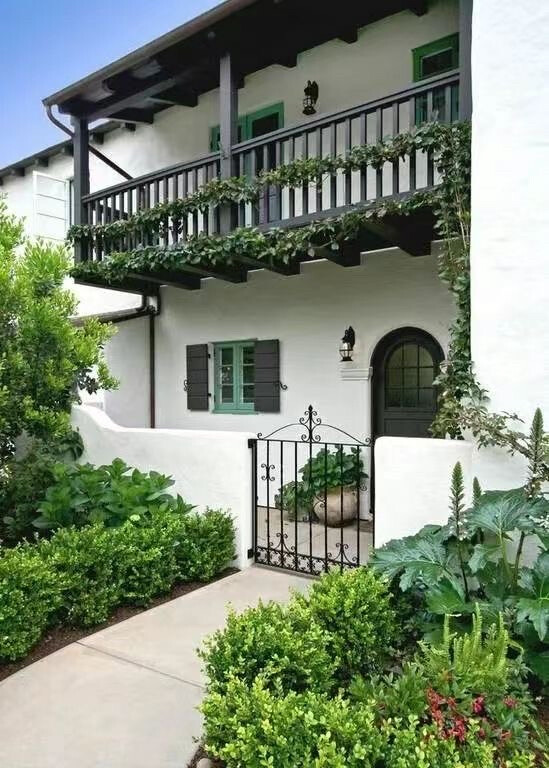 风景优美的山景房