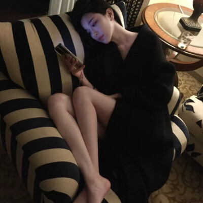 真心的爱在这个时代也不太合理