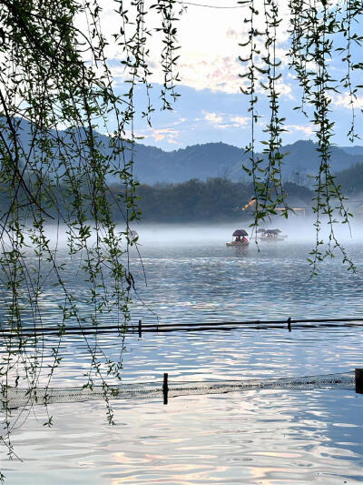 至若春和景明，波澜不惊