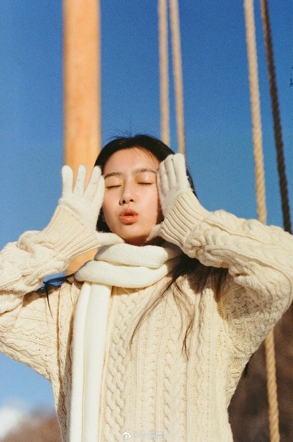 和@包上恩 新疆的胶片
摄影@白鹤雙儿
#心动的感觉##胶片写真##禾木##包上恩##深圳约拍# ​​​