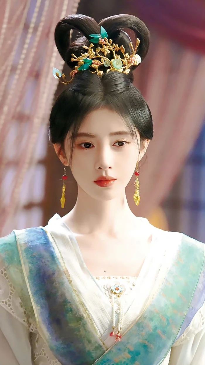 杨采薇