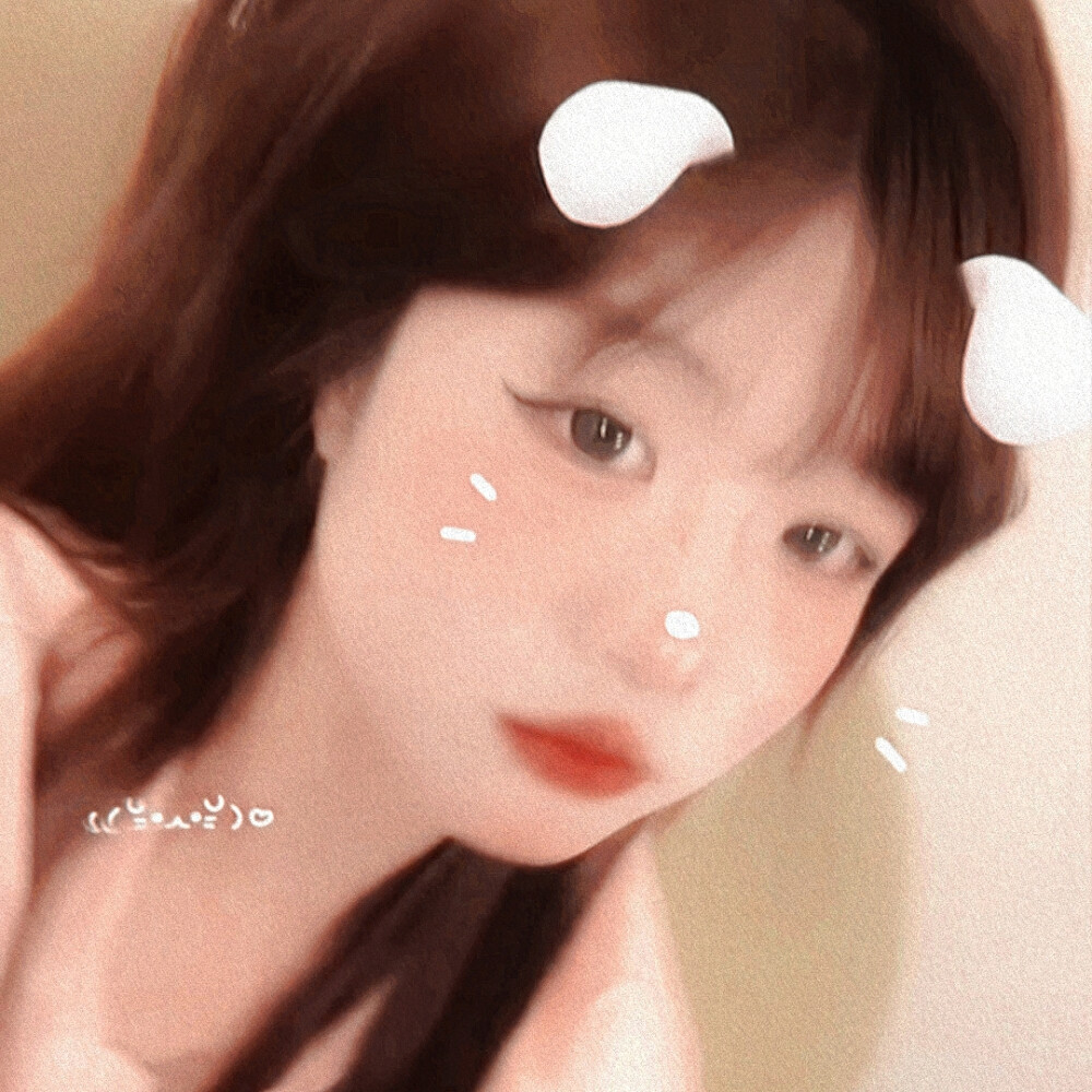 晓看天色暮看云，行也思君，坐也思君