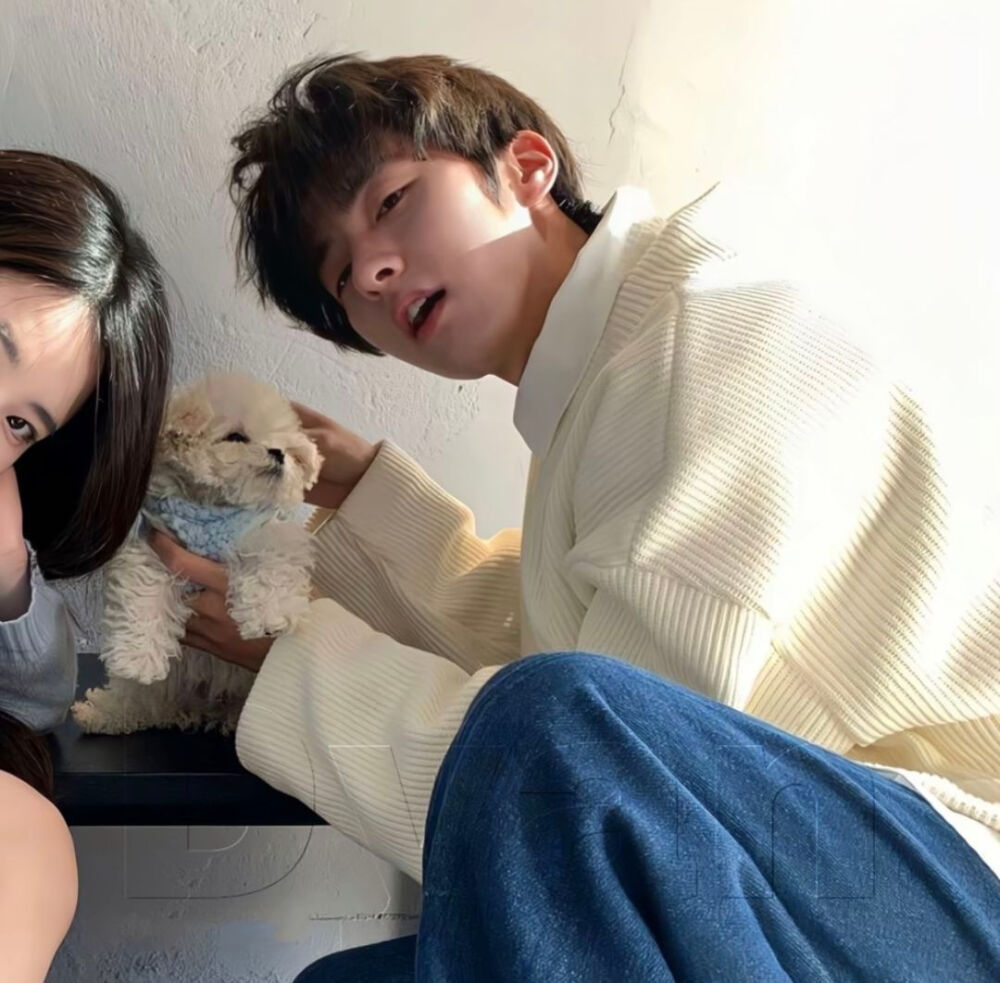 浪漫氛围感十足的情侣真人头像