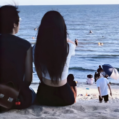 不露脸情侣头像