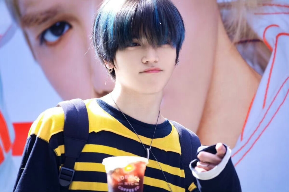 李泰容