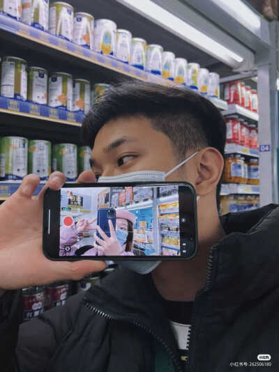 不露脸情侣头像