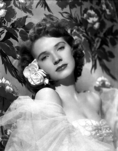 Polly Bergen