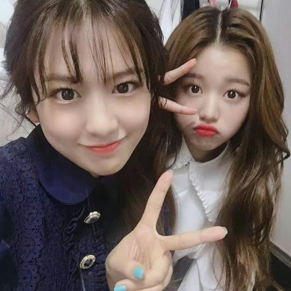 安宥真 × 张元英