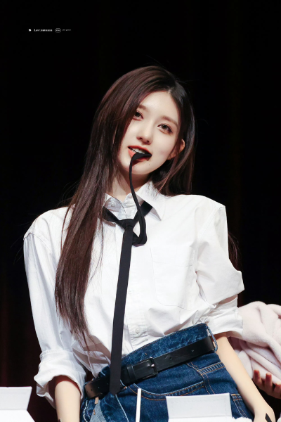 金秋天GAEUL