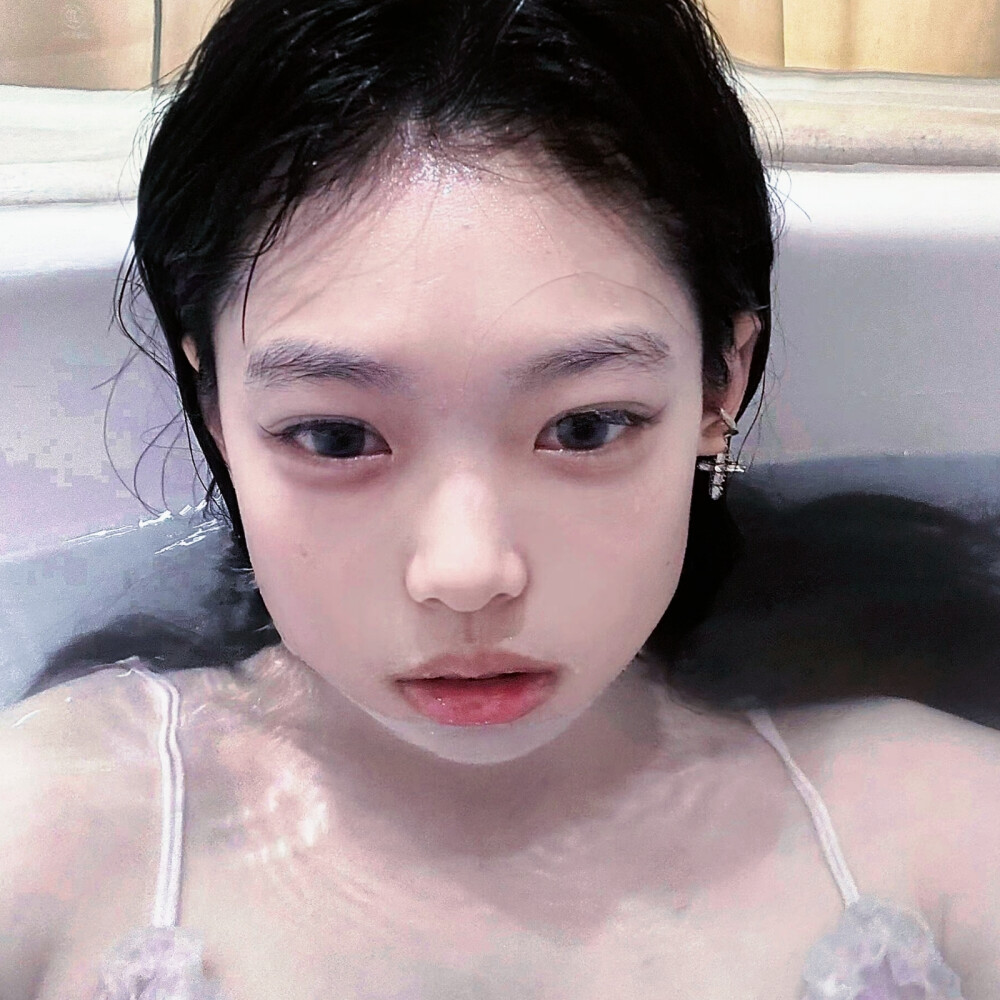 怼脸拍女生头像