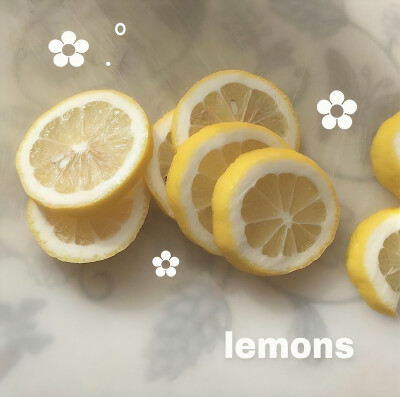 背景｜文案
世间温柔，不过是芳春柳摇染花香，槐序蝉鸣入深巷，白茂叶落醉故乡。