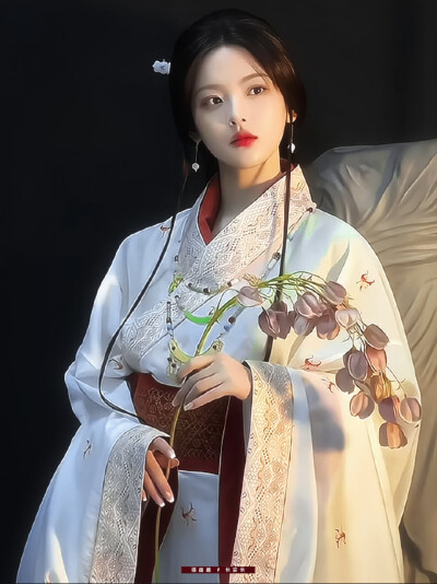▪杨超越
cr.长安长