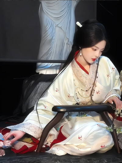 ▪杨超越
cr.长安长