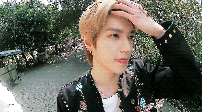 李泰容