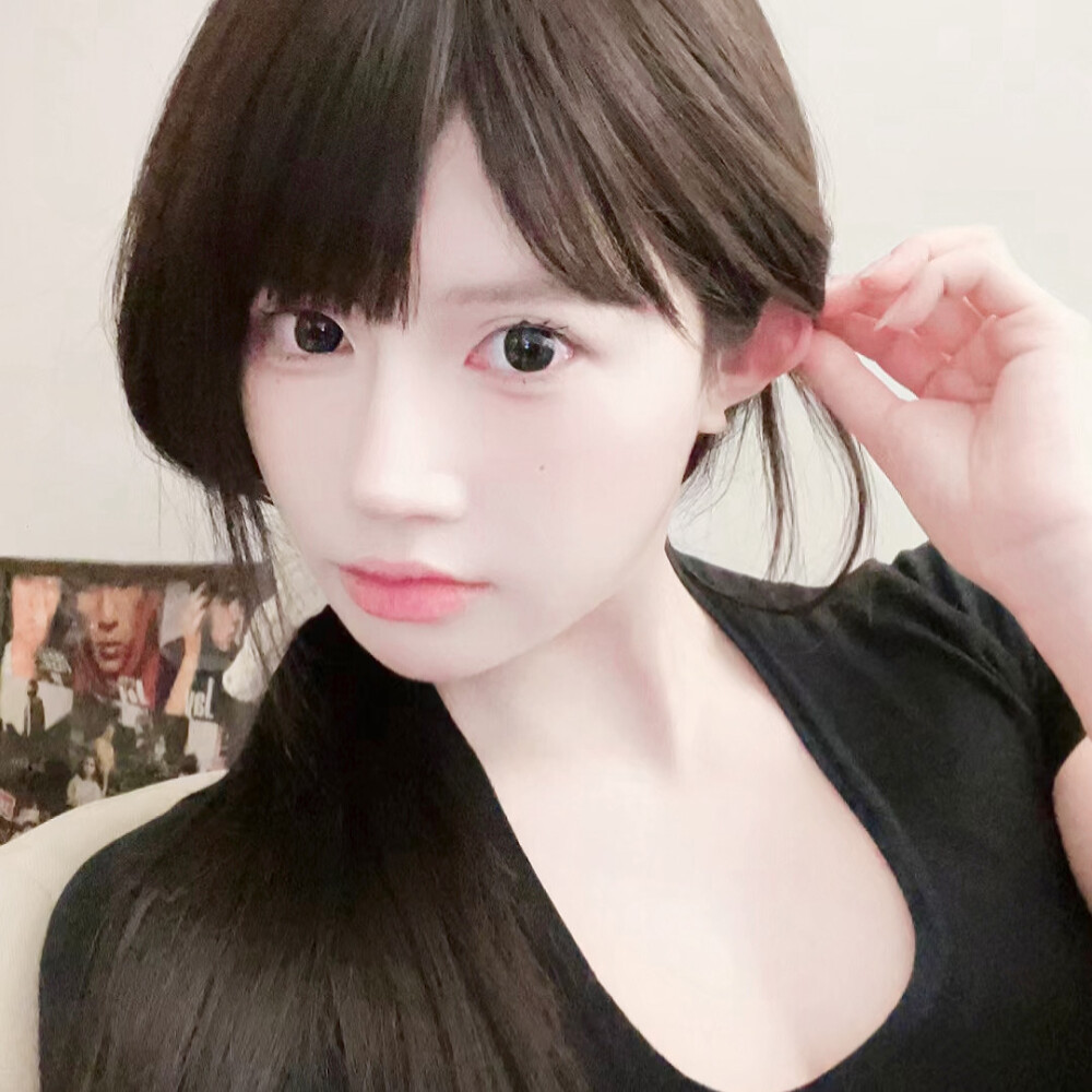 二次元世界小霸主