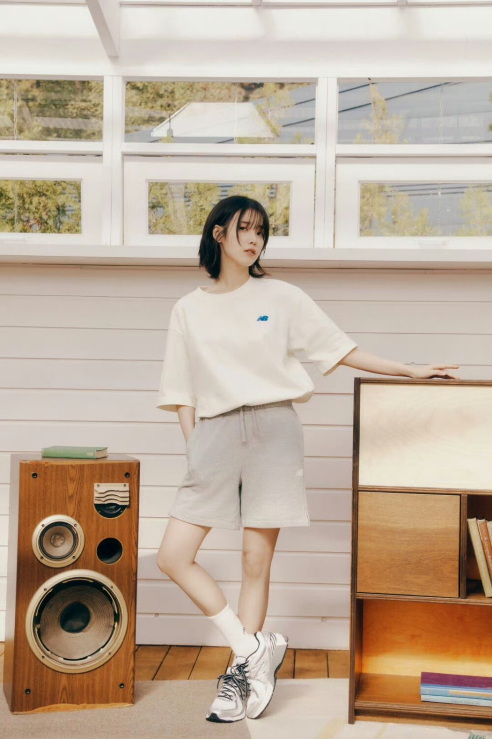 IU李知恩
IU X New balance ​​​