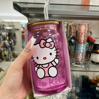 hello Kitty 凯蒂猫背景图