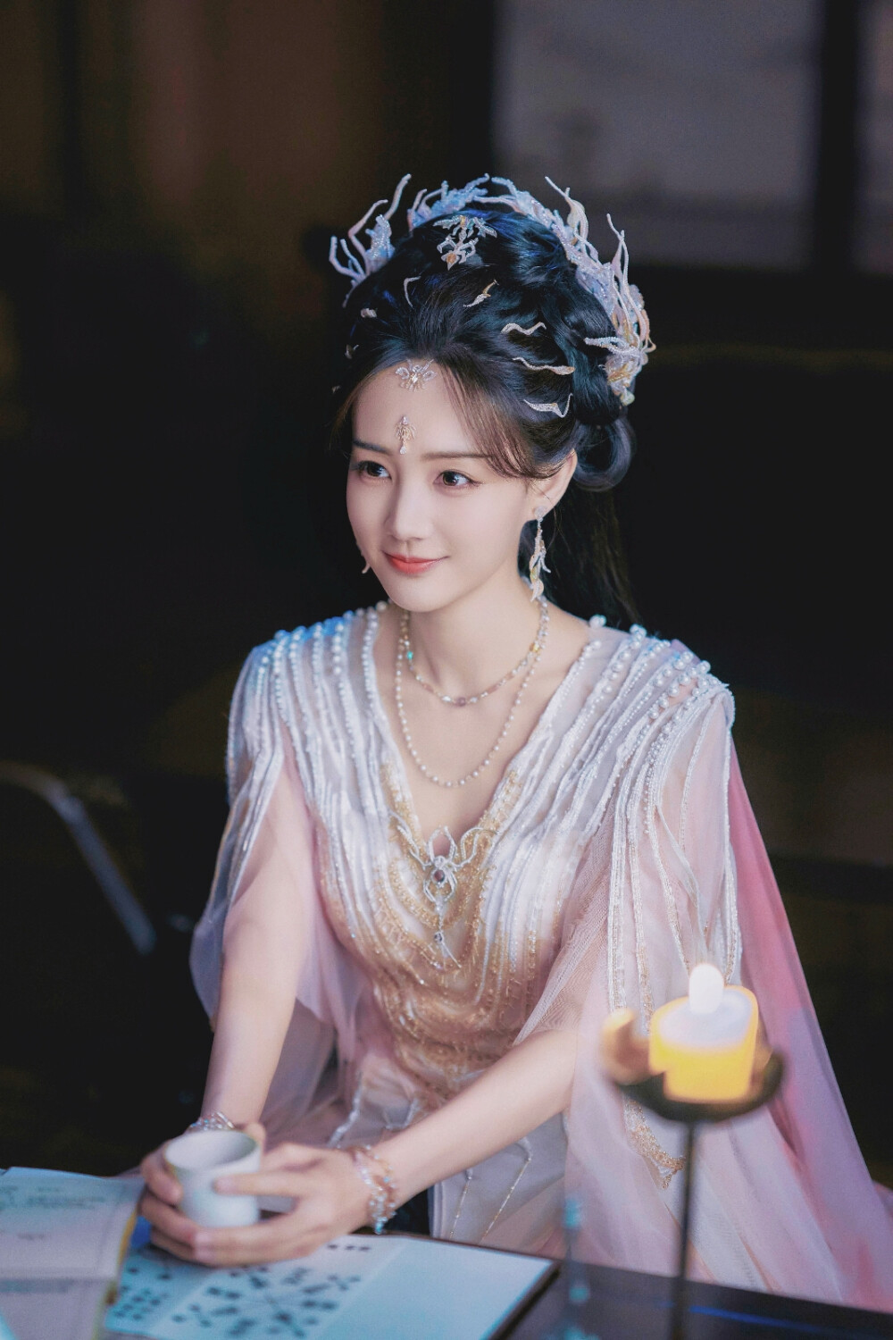李一桐清瞳