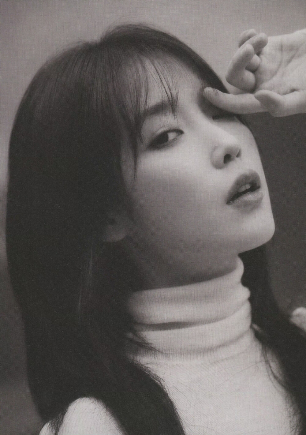 IU