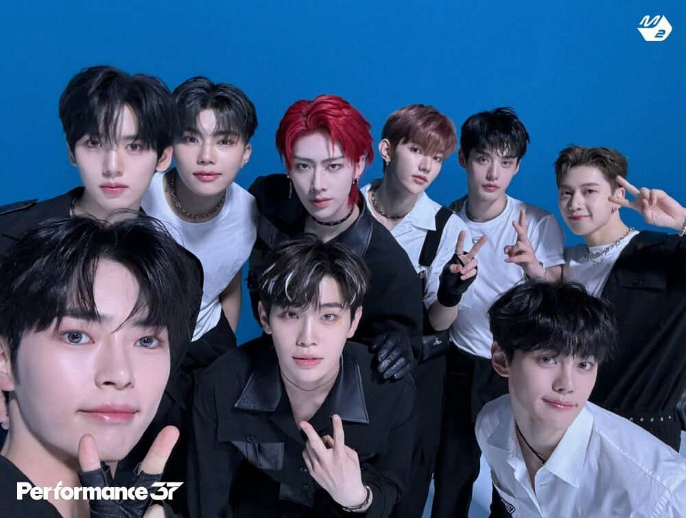 ZEROBASEONE ZB1 章昊