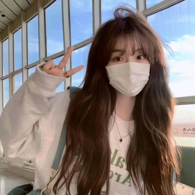 女生头像/后来，我眼中的星辰渐渐没有光了