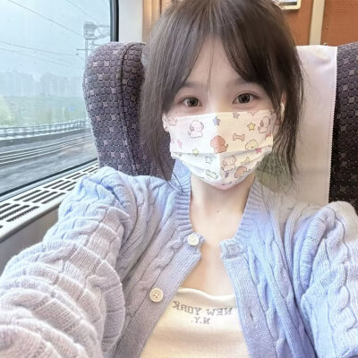 女生头像/最后鲨鱼回到了海底我的话也留在了心底