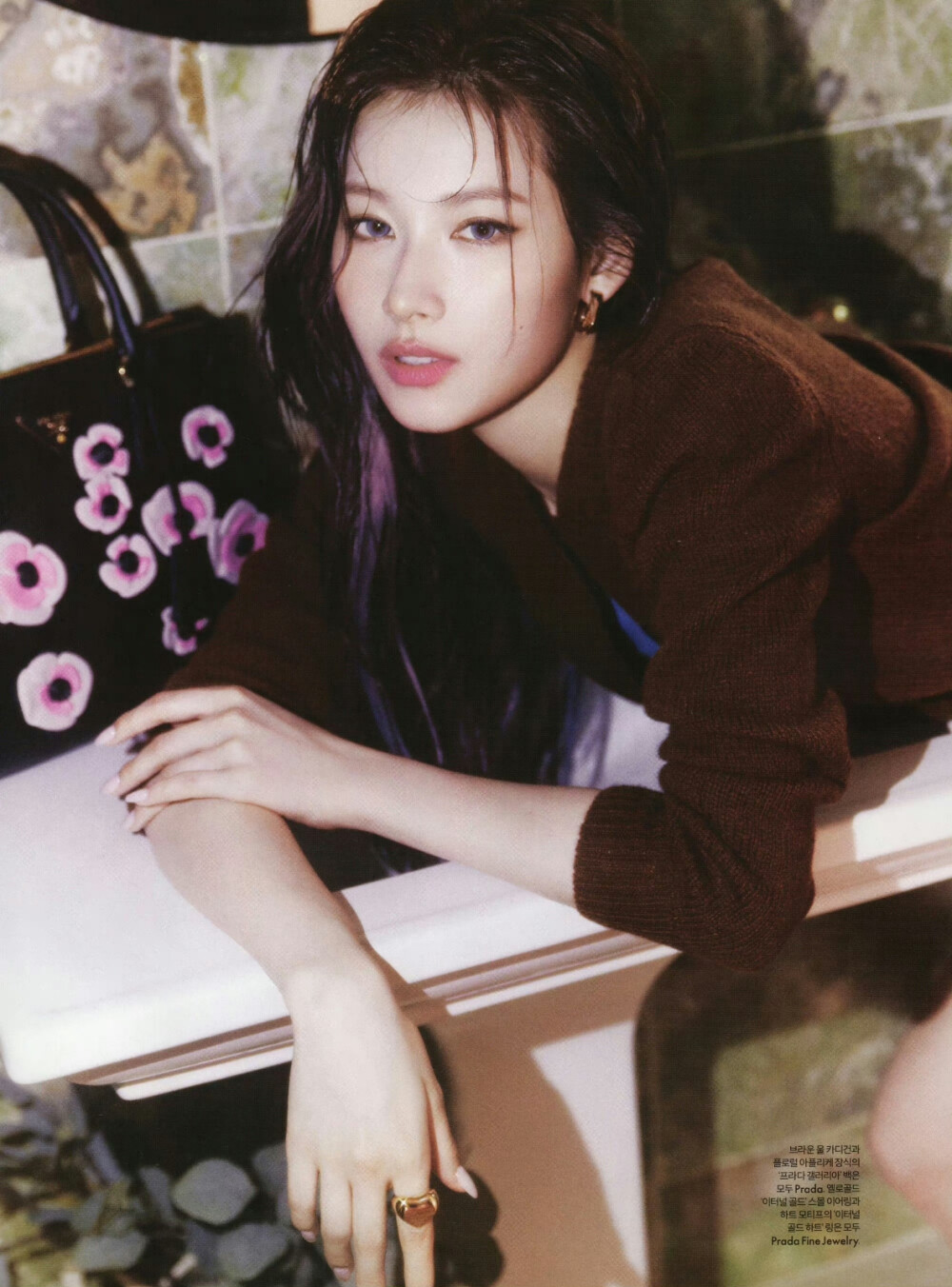 Sana ELLE Korea 5月号内页 ​​​