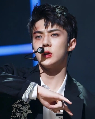 吴世勋 sehun