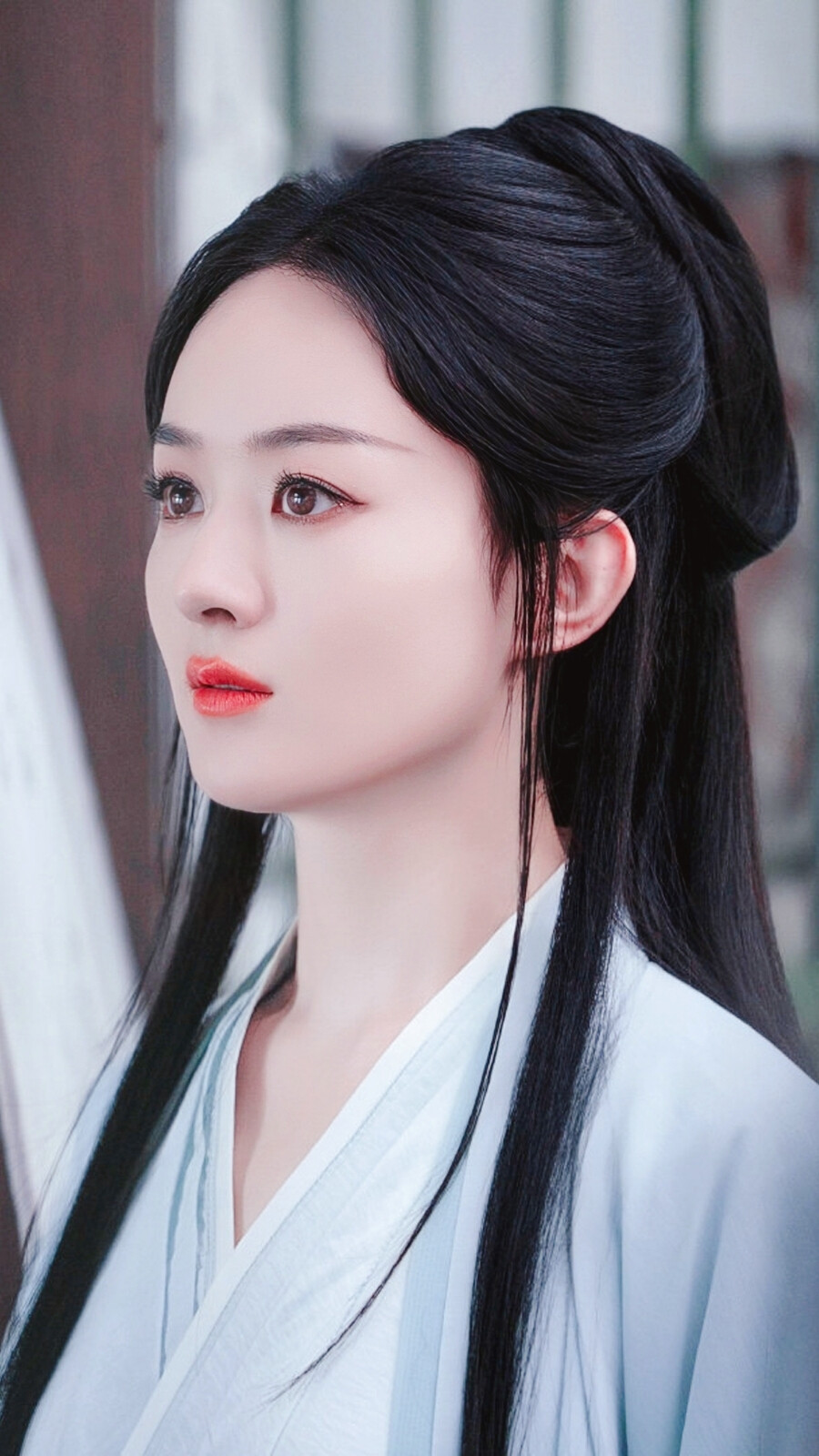 与凤行