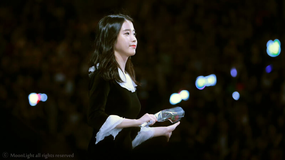 IU
