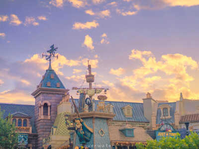 ins 壁纸 卡通可爱