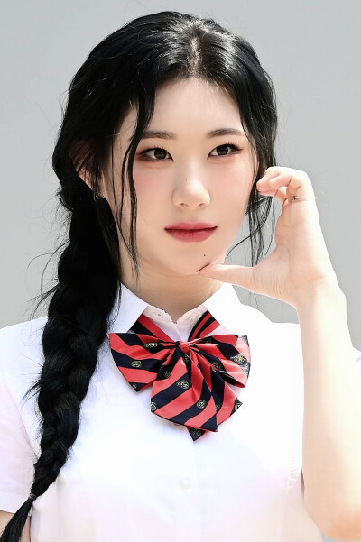 李彩领壁纸