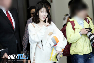 IU