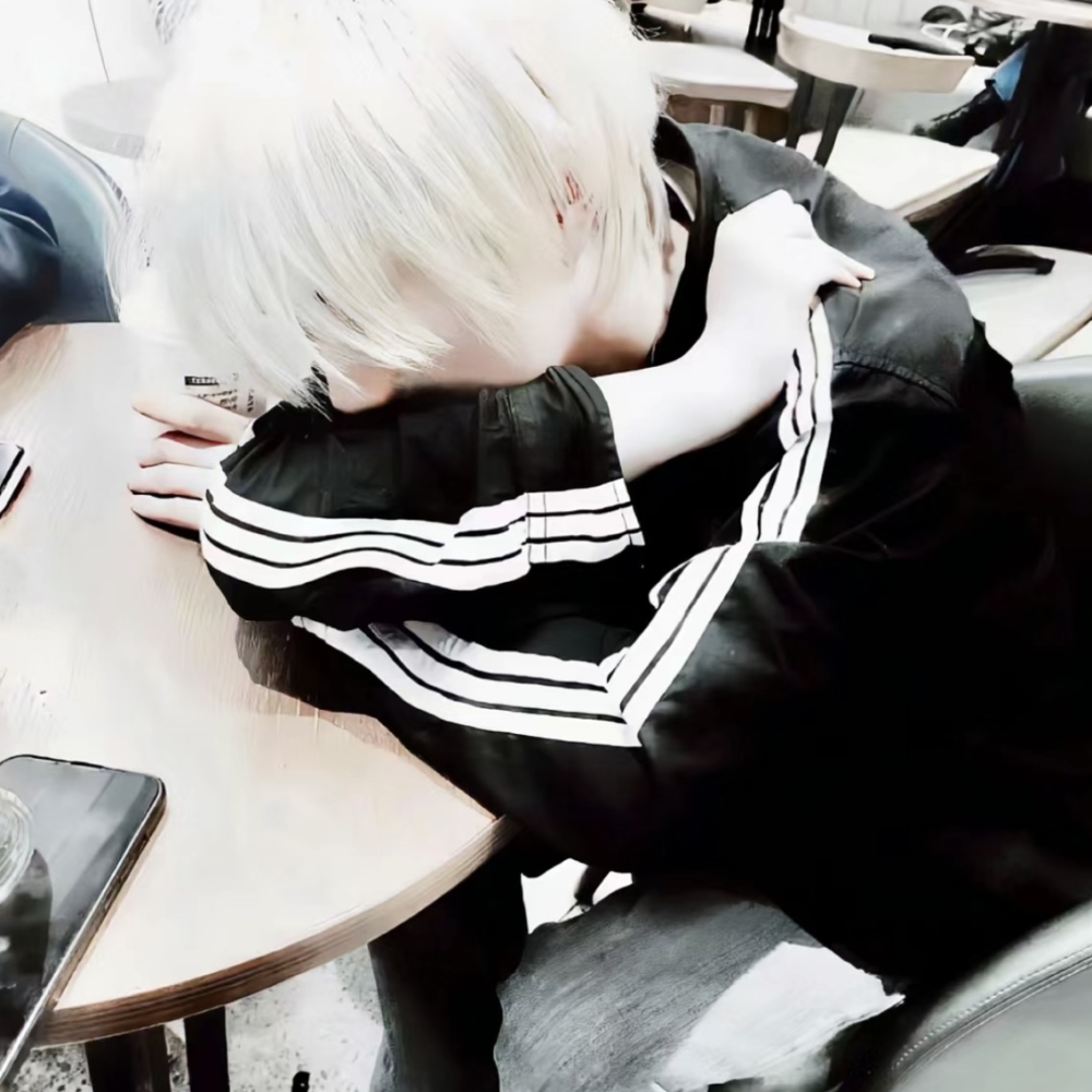 装帅真的好难 可惜哥是真的帅