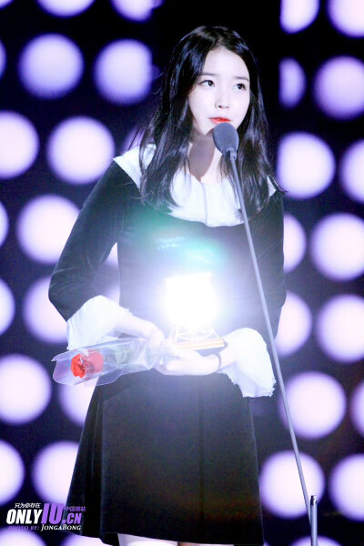 IU