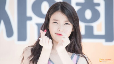 IU