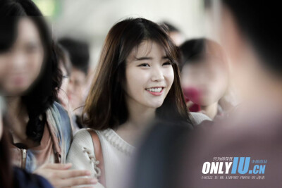 IU