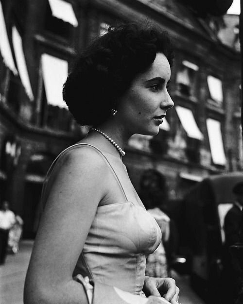 Elizabeth Taylor