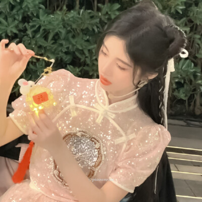 鞠婧祎