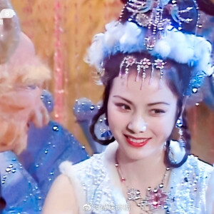 郑益萍 | 玉面狐狸 cr:绛珠诗稿