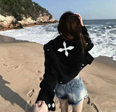 【锦鲤-】女生 头像 自截