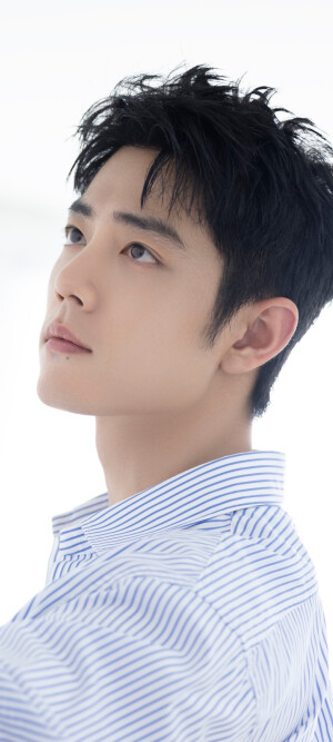 肖战  「肖烟四起，为战而来」