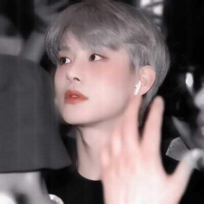 想变成小猫九条命都跟你过♡̶₊⁺。