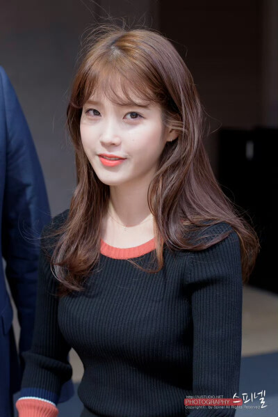 IU