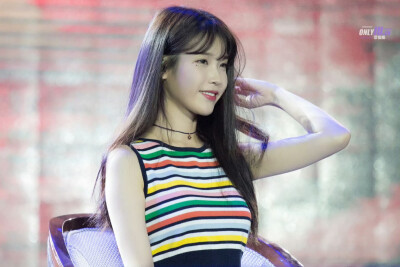 IU