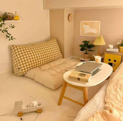 ins暖黄色背景图 淡黄色背景图