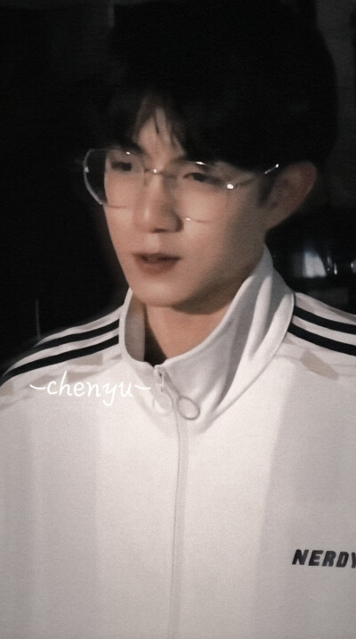 赵一博分享
自截自修
使用注明 许亦昭
