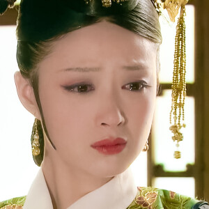 蒋欣| 年世兰 cr:华妃娘娘倾国倾城